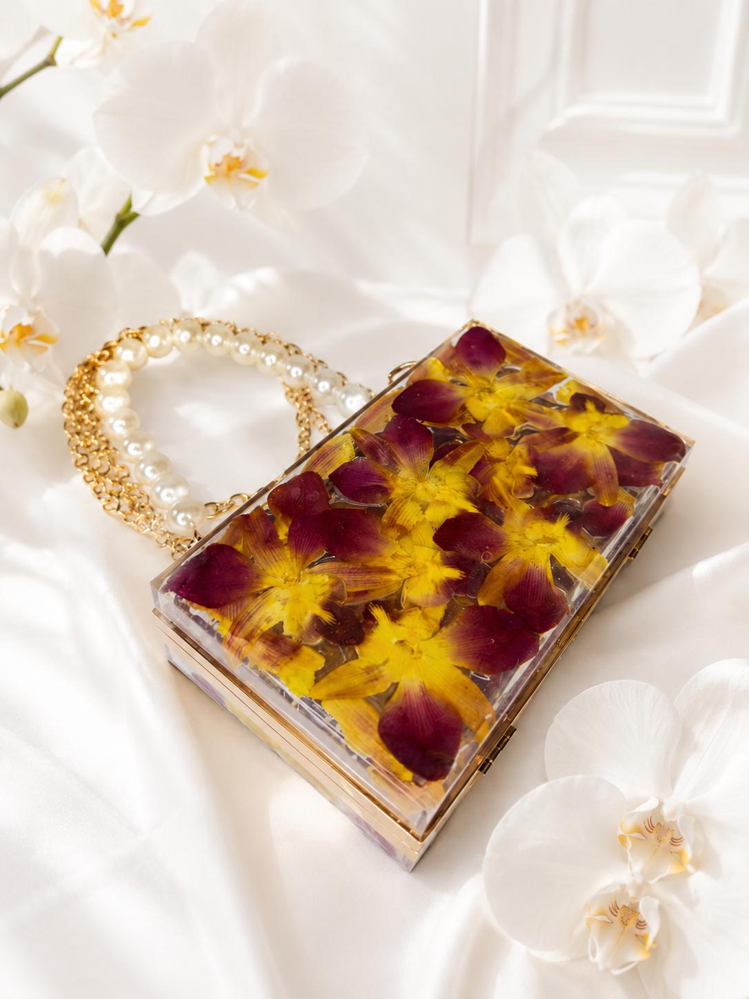 Cartera de Orquidea amarilla vibrante